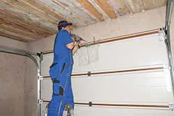 Garage Door And Opener East Elmhurst, NY 347-379-4001 - maintenance-side